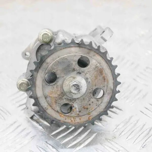 Bomba de aceite Ford OEM TC1Q6600070905160 - Usada image 2