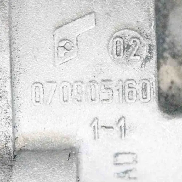 Bomba de aceite Ford OEM TC1Q6600070905160 - Usada image 6
