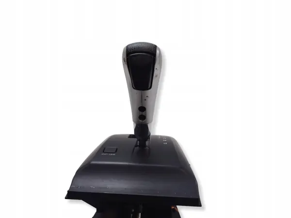 Levier de Vitesse Mitsubishi OE 75C685 - État Utilisé image 5