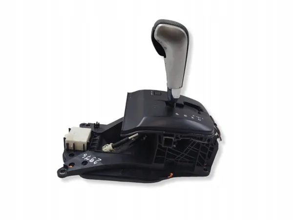 Levier de Vitesse Mitsubishi OE 75C685 - État Utilisé image 6