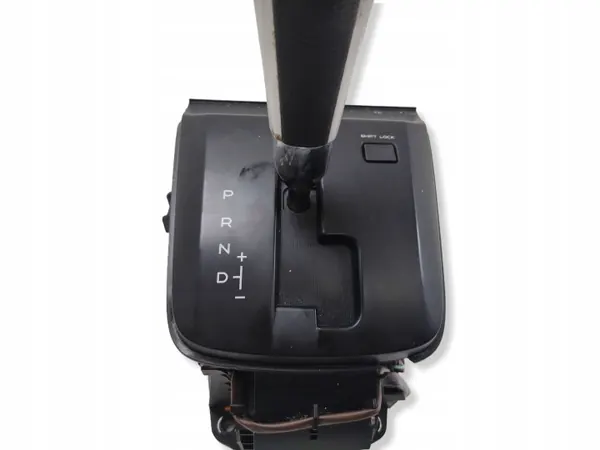 Levier de Vitesse Mitsubishi OE 75C685 - État Utilisé image 7
