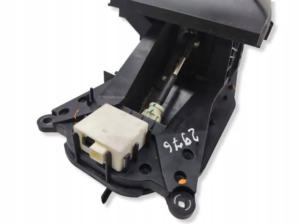 Levier de Vitesse Mitsubishi OE 75C685 - État Utilisé image 9