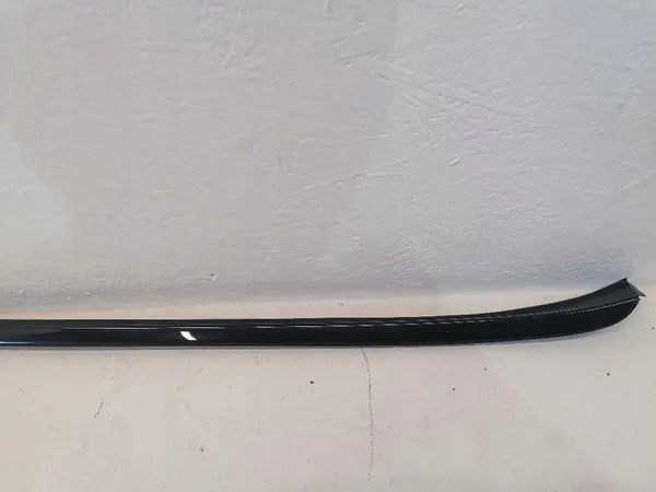 HYUNDAI SANTA FE 16 Moldura de vidro dianteiro direito 861322W000 image 4