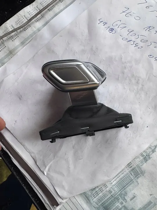 A7 C8 4K Gear Shift Knob Leather 4K1713140B image 3