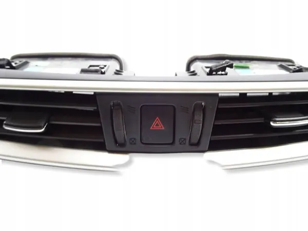 Grille centrale d'aération OEM 4TMQ pour Nissan Qashqai J11 image 4