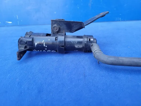 Ajovalopesuri oikea Honda OE OEM SPRYSKIWACZ LAMPY image 4