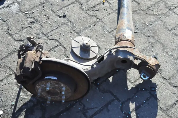 Opel Mokka I taka-akselipalkki OEM 4185U51085 image 4