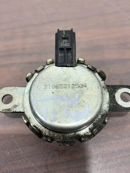 Subaru Forester SK Kamaxelventil OEM 21065212504 image 3