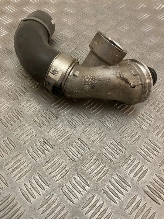 Pieza vacío turbo Volvo OEM 31431981 - Usado image 8