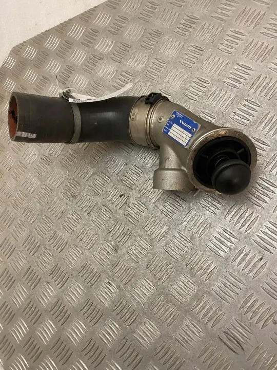 Pieza vacío turbo Volvo OEM 31431981 - Usado image 9