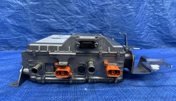 Inversor Mazda MX-30 DN4J-3051X-J Pieza OEM image 5