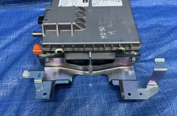 Inversor Mazda MX-30 DN4J-3051X-J Pieza OEM image 9