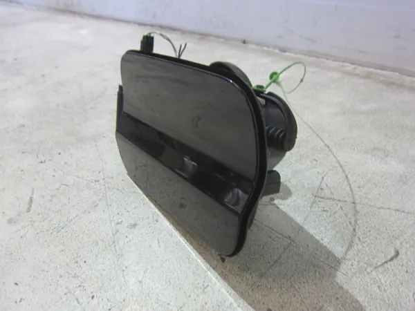 BMW X3 F25 Polttoainelippa OEM 51177238086 Musta image 3