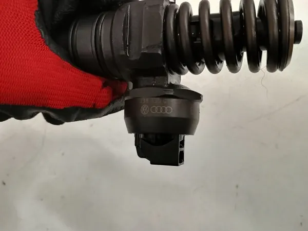 OEM 0986441509 VW 1.9 TDI Pumppusuutinyksikkö image 5