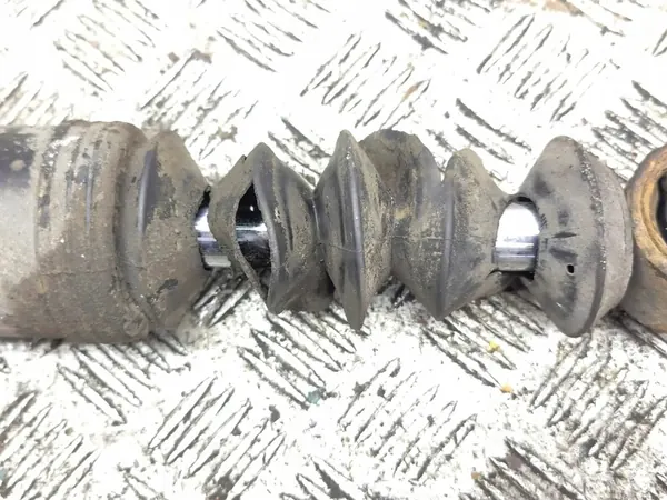 Ammortizzatore posteriore sinistro Hyundai Santa Fe 2013 OEM image 4