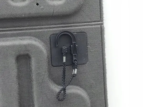 Tapis de coffre Chevrolet Trax 2019 OEM AMD234580 image 8