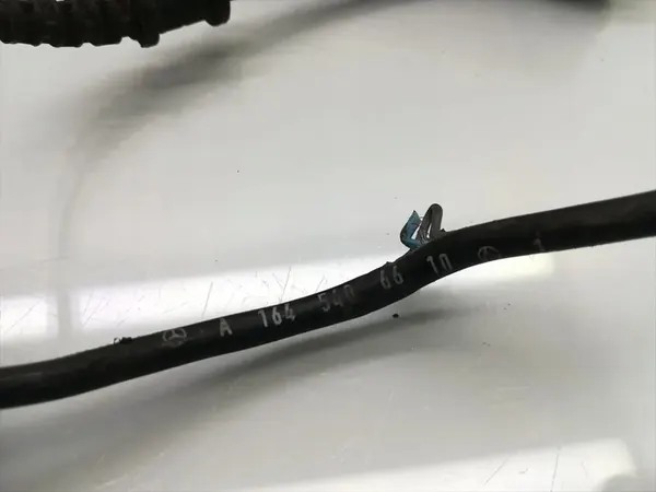 Amortizzatore anteriore per sospensione pneumatica Mercedes-Benz GL-Class OEM image 5