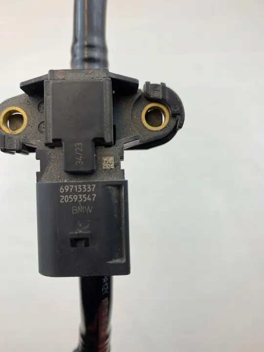 Capteur de température de carburant BMW 2 F44 69713337 image 6