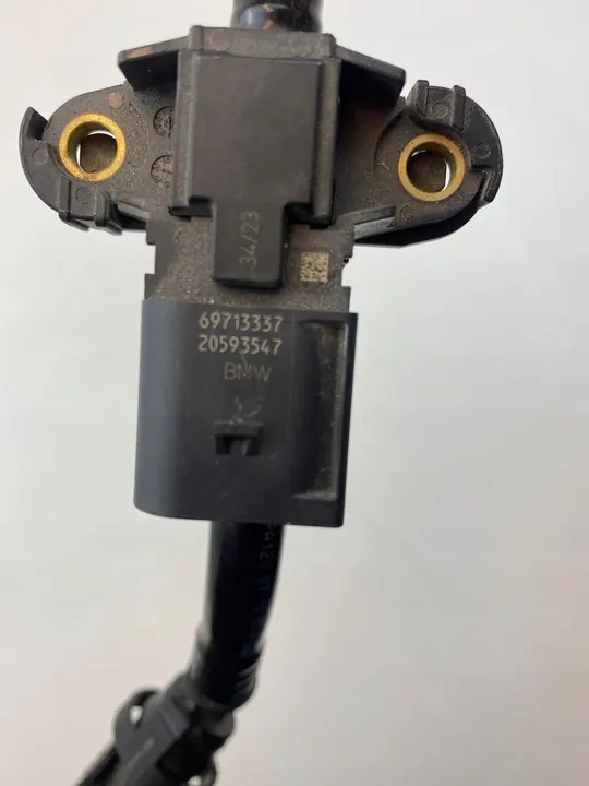 Capteur de température de carburant BMW 2 F44 69713337 image 8