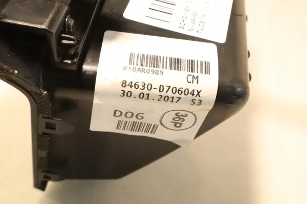 Compartiment 12V USB OEM 84630-D70604 pour Hyundai Tucson III image 7