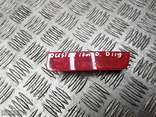 Reflector de luz trasera Dacia Duster 2013 8200384036 image 2