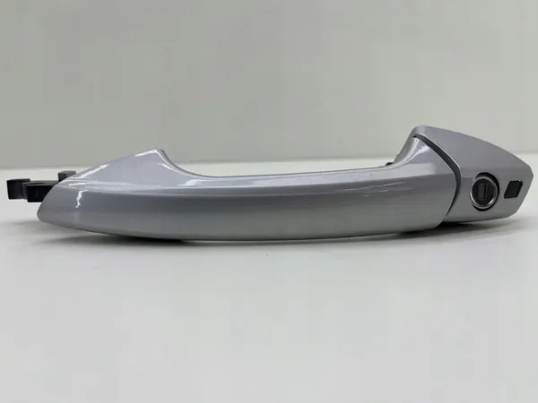 MERCEDES W204 Maniglia Porta Anteriore Sinistra A2047600170 image 2