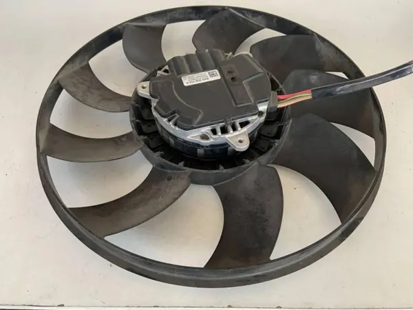 Ventilateur radiateur OEM 8W0959455K pour Audi RS5 8W image 3