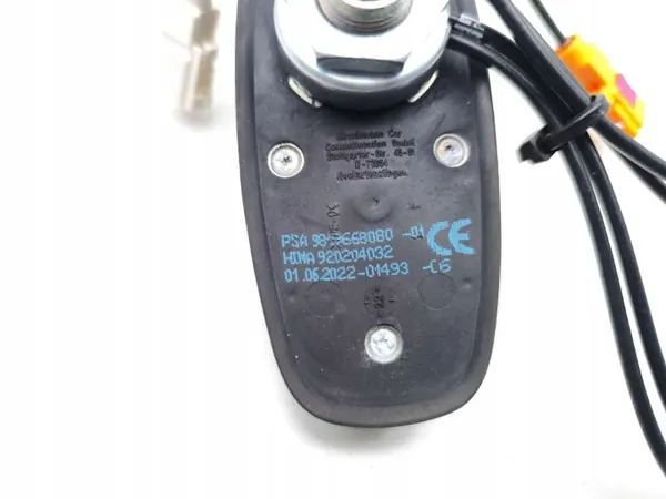 Vauxhall Mokka radioanten OEM 9819668080 (2021) image 7