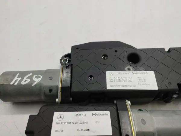 Mercedes-Benz schuifdakmotor OEM A2139062104 image 7