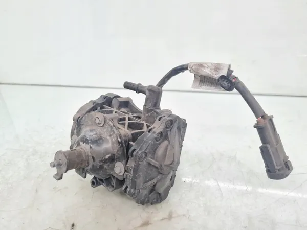 Bomba de vacío OEM 03718001361 para Peugeot 2008 I 2020 image 2