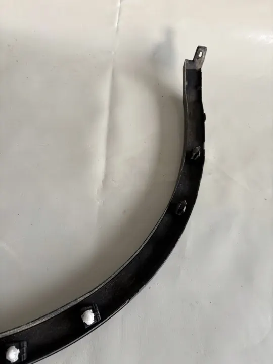 OEM 5NA854732E Oikea etulokasuoja VW Tiguan II:lle image 5