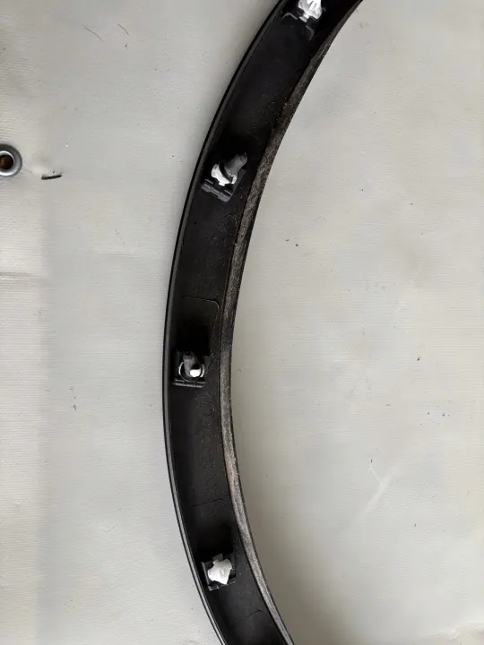 OEM 5NA854732E Oikea etulokasuoja VW Tiguan II:lle image 6