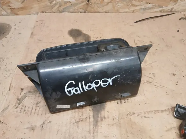 Cendrier Hyundai Galloper OEM 2 - 2000 2.5 TDI image 5