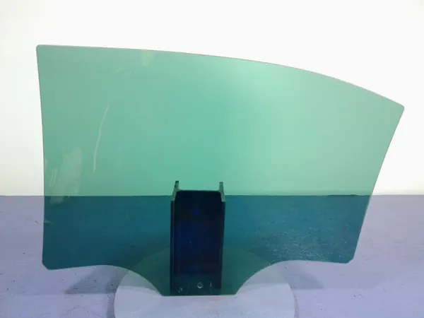 Vidrio Puerta Trasera Derecha Skoda Superb III OEM 3V5845206A image 3