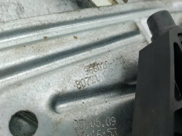 Elevador de Vidro Esquerdo Renault Megane III image 3