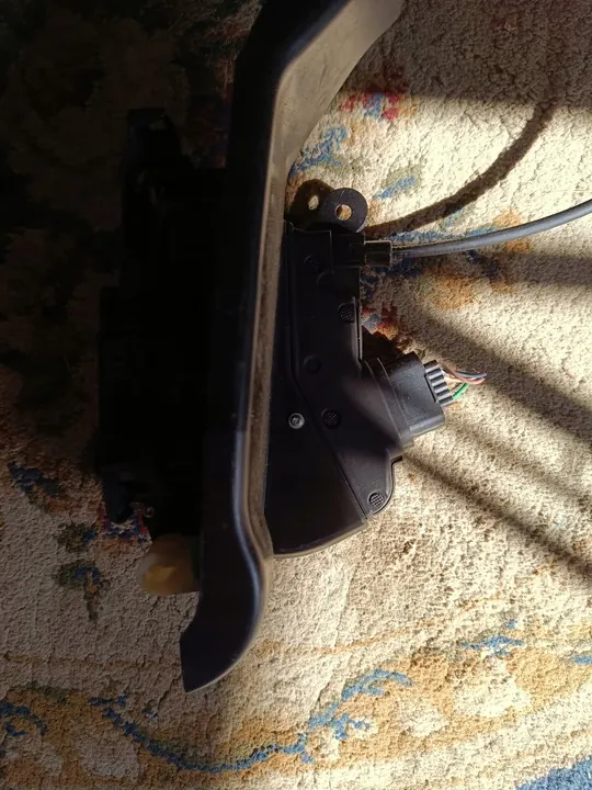 Cerradura de Puerta Delantera Izquierda Renault Trafic 3 III image 2