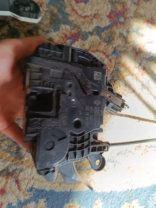 Cerradura de Puerta Delantera Izquierda Renault Trafic 3 III image 3