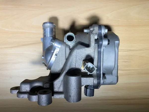 Vattenpump Renault Arkana 1.6 E-TECH OEM 0810105940105 image 4