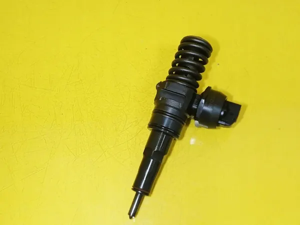 Injectiepomp OEM DRC100880 voor Audi A4 B6 1.9 TDI image 2