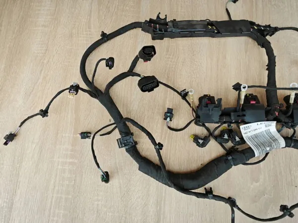 Harness Motor OEM 06L971595CJ para Audi A4 B9 image 3