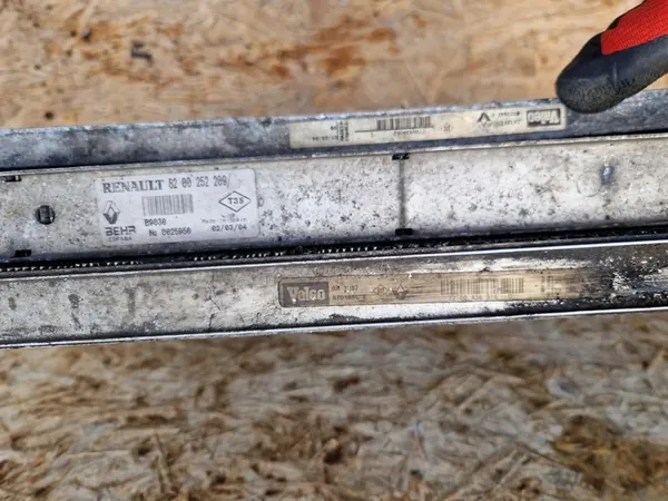 Radiador de agua de aire acondicionado Renault Clio II image 4