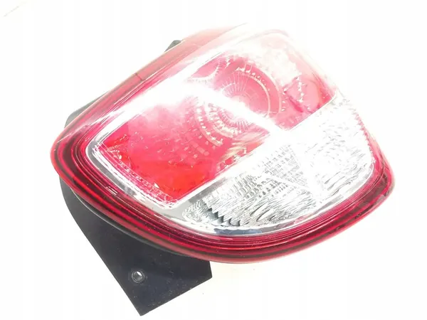 Lámpara trasera derecha Hyundai i10 2013-2019 OEM 92402-B9100 image 2