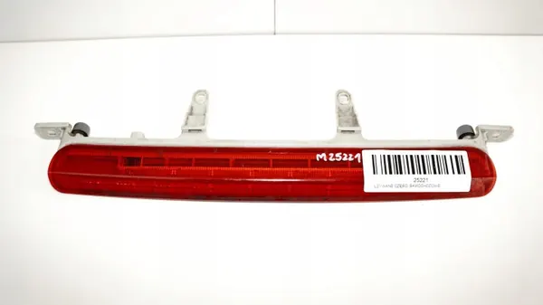 Luz de Freno Trasera Jeep Cherokee OEM 368446262 image 2