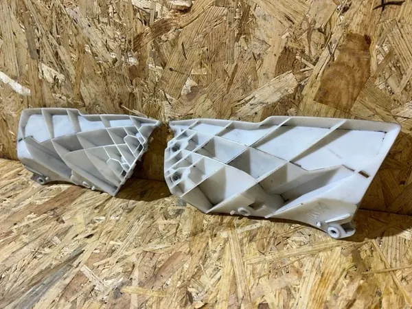 Deslizamento de para-choque dianteiro esquerdo ou direito Infiniti QX70 FX30 FX37 OEM image 3