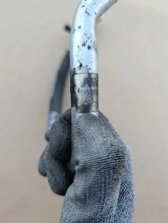 AC-putki RENAULT MASTER III 924548618R image 4