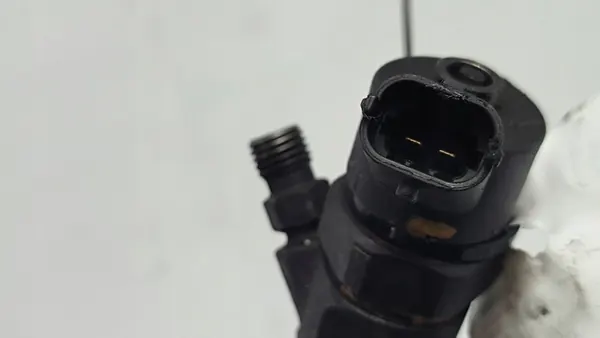 Injecteur OEM 0445110021 pour Volvo V40 1.9 TD image 3