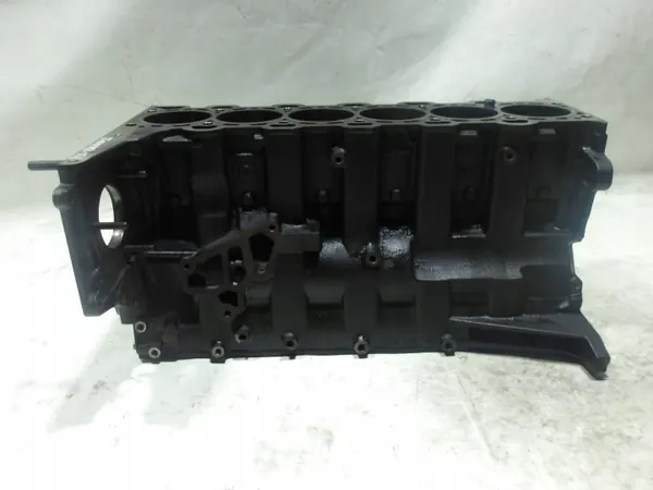 BMW Motorblock OEM 7788546 - Gebrauchter Zustand image 4