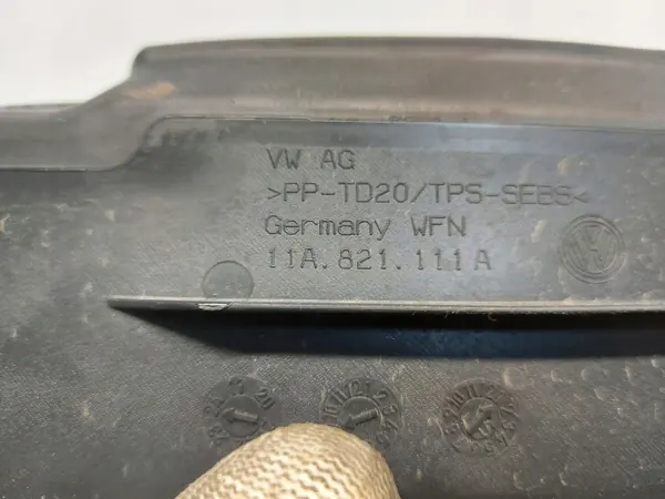 Guardabarros delantero izquierdo VW ID4 OEM 11A821111A image 3
