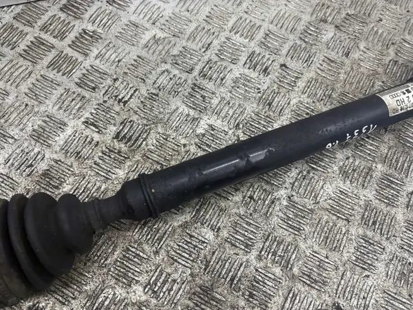 Volkswagen Bora 2002 Främre halvmuff 1J0407272HD image 3