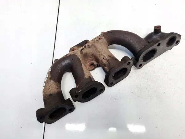 Renault Masterin pakoputken keräin OEM 8200042882 image 2